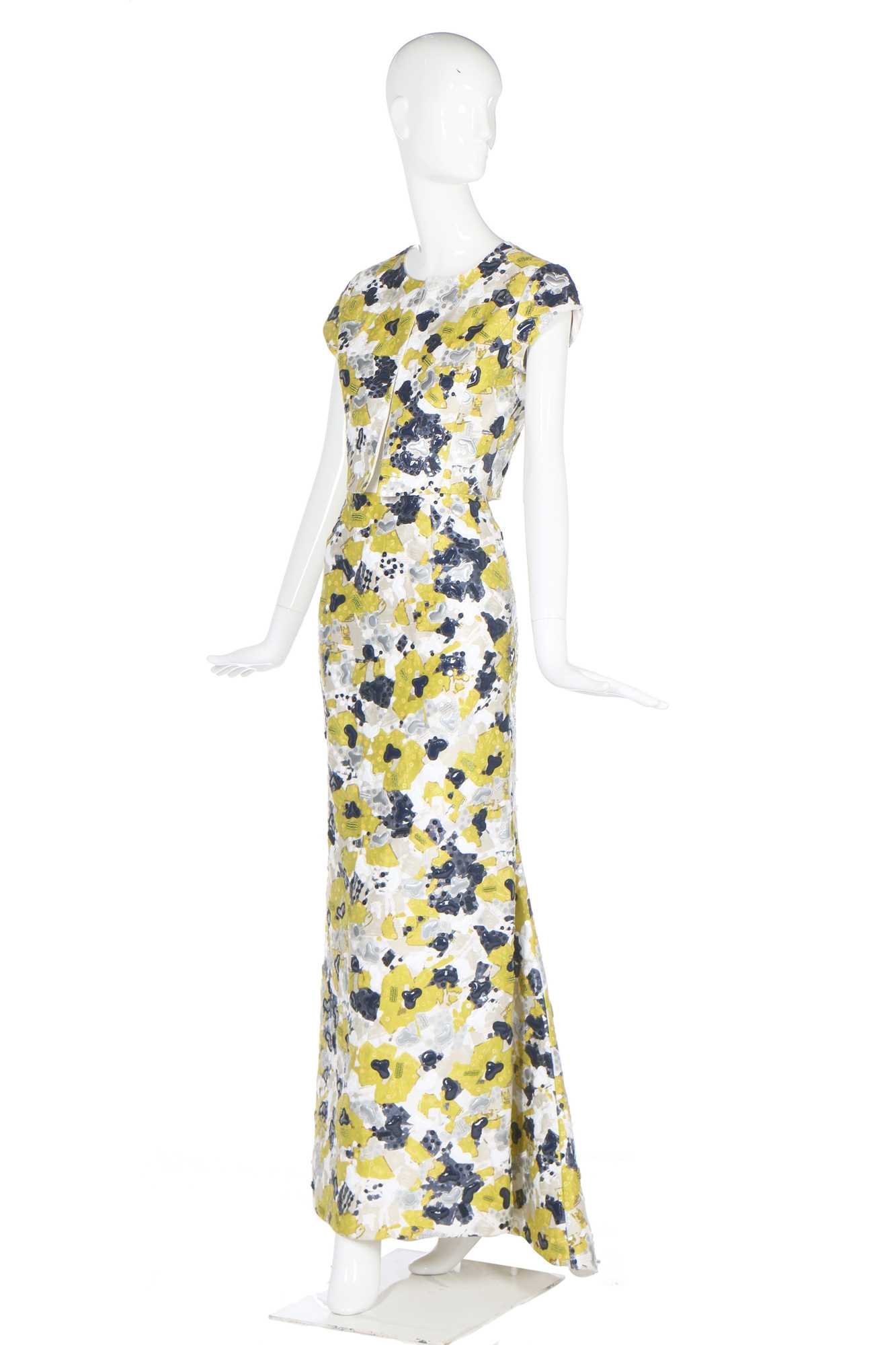 Lot 172 - An Oscar de la Renta ensemble of printed cotton-silk, Spring-Summer 2009