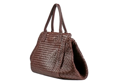 Lot 133 - A Bottega Veneta woven brown leather bag, modern