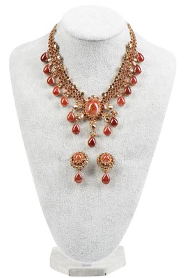 Lot 37 - A demi-parure of rhinestones and droplet cabochon 'stones', probably by Dior, 1950s