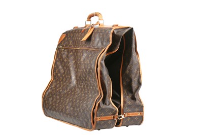 Lot 7 - A Louis Vuitton monogrammed canvas and leather suit carrier