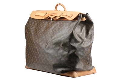 Lot 4 - A Louis Vuitton Steamer bag in monogrammed canvas and leather