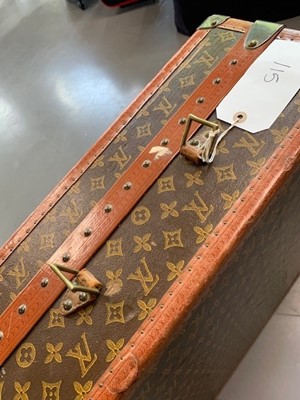 Lot 115 - A Louis Vuitton shoe trunk