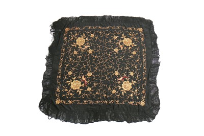 Lot 372 - A Japanese embroidered shawl for the European market, 1920s