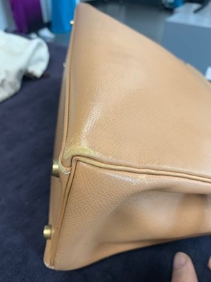 Lot 67 - An Hermès cognac graine calf leather Kelly 35, 1993