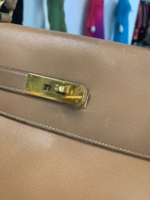 Lot 67 - An Hermès cognac graine calf leather Kelly 35, 1993