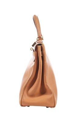 Lot 67 - An Hermès cognac graine calf leather Kelly 35, 1993