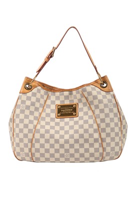 Lot 113 - A Louis Vuitton Damier Azur Galleria bag, circa 2013