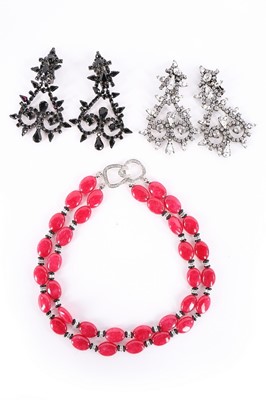Lot 149 - Two pairs of Kenneth Jay Lane resin 'shell'...