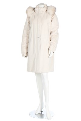 Lot 98 - A Loro Piana 'Icery Long' coat in Natural Melange cashmere, modern