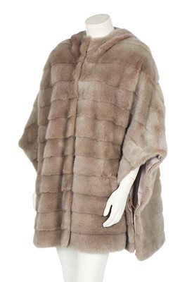 Lot 84 - A Loro Piana 'Kulm' white mink reversible poncho, modern