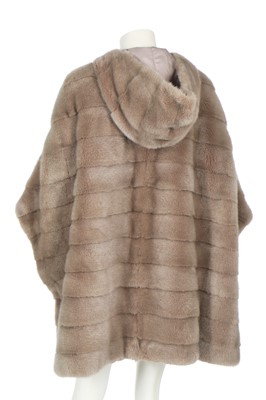 Lot 84 - A Loro Piana 'Kulm' white mink reversible poncho, modern