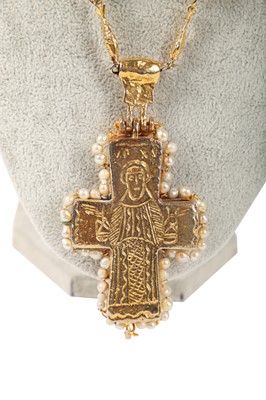 Lot 38 - A Robert Goossens probably for Chanel gothic-style crucifix pendant, 1971-1981