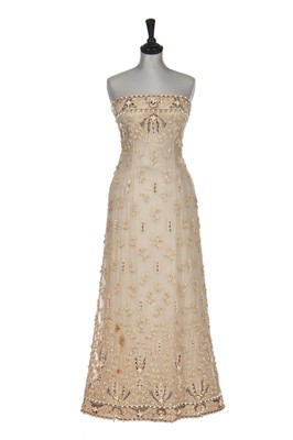 Lot 293 - A Christian Dior couture by Marc Bohan debutante gown, 1964