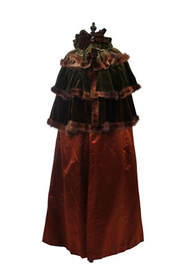 Lot 220 - A Charles Frederick Worth evening cape, circa 1894