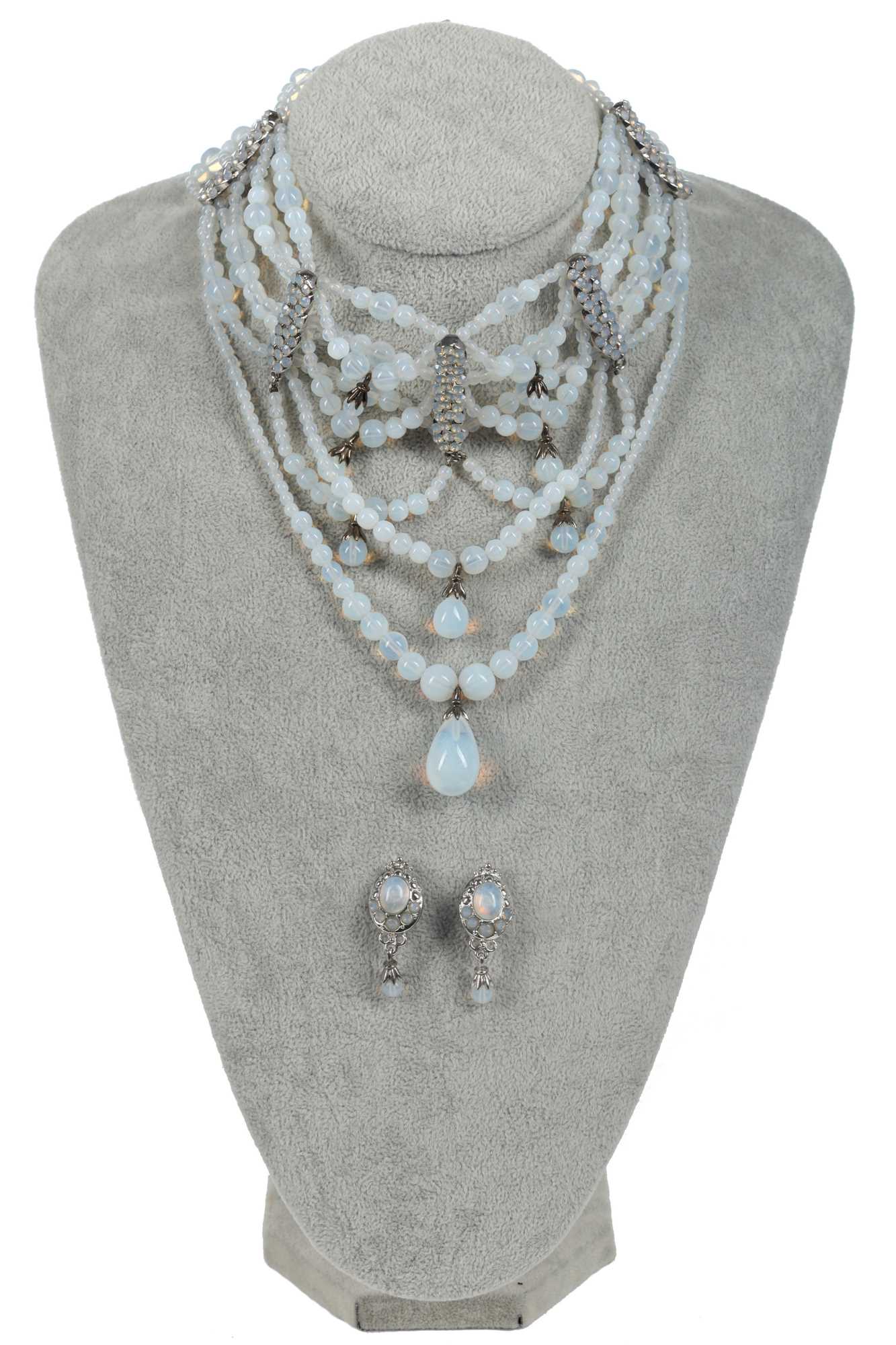 Lot 43 - A Christian Dior by John Galliano choker necklace, 1997-98