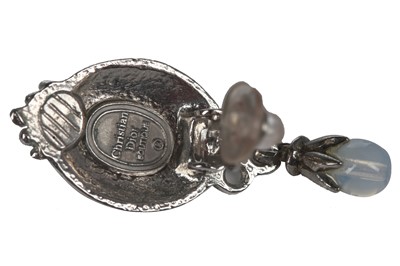 Lot 43 - A Christian Dior by John Galliano choker necklace, 1997-98