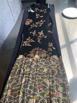Lot 440 - An Yves Saint Laurent by  Tom Ford fully-sequined silk evening gown, Autumn-Winter 2004