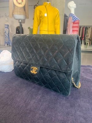 Lot 4 - A Chanel navy quilted lambskin leather flap bag, probably 1980s