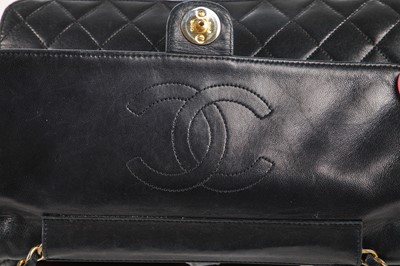 Lot 4 - A Chanel navy quilted lambskin leather flap bag, probably 1980s