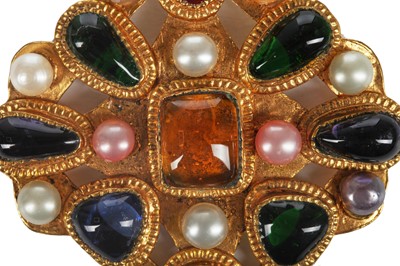 Lot 37 - A Gripoix for Chanel pâte de verre and pearl brooch, late 1980s-early 1990s