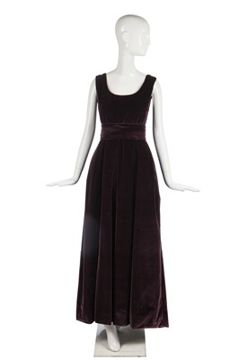 Lot 347 - A Roberto Capucci couture flamenco-inspired evening ensemble, mid-1980s