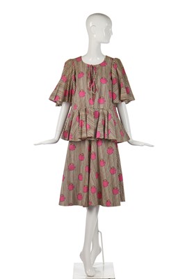 Lot 330 - A rare Biba tomato-printed brushed cotton ensemble, 1970s