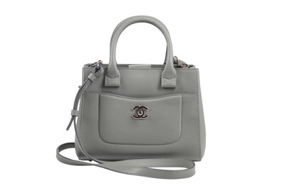 Lot 7 - A Chanel Neo Executive mini tote bag in grey calfskin leather, 2017