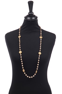 Lot 15 - A Chanel 'pearl' sautoir, 1980s