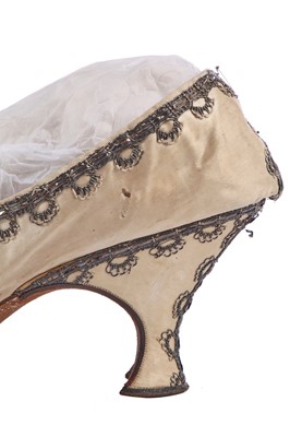 Lot 288 - A pair of embroidered satin shoes, 1770-80