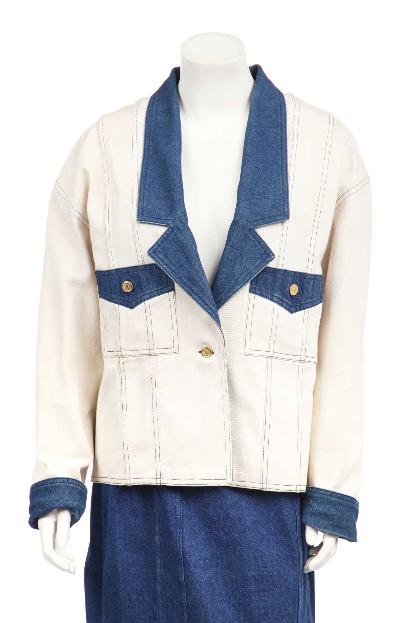 Lot 34 - A Chanel two-tone cotton-denim suit, 1980s