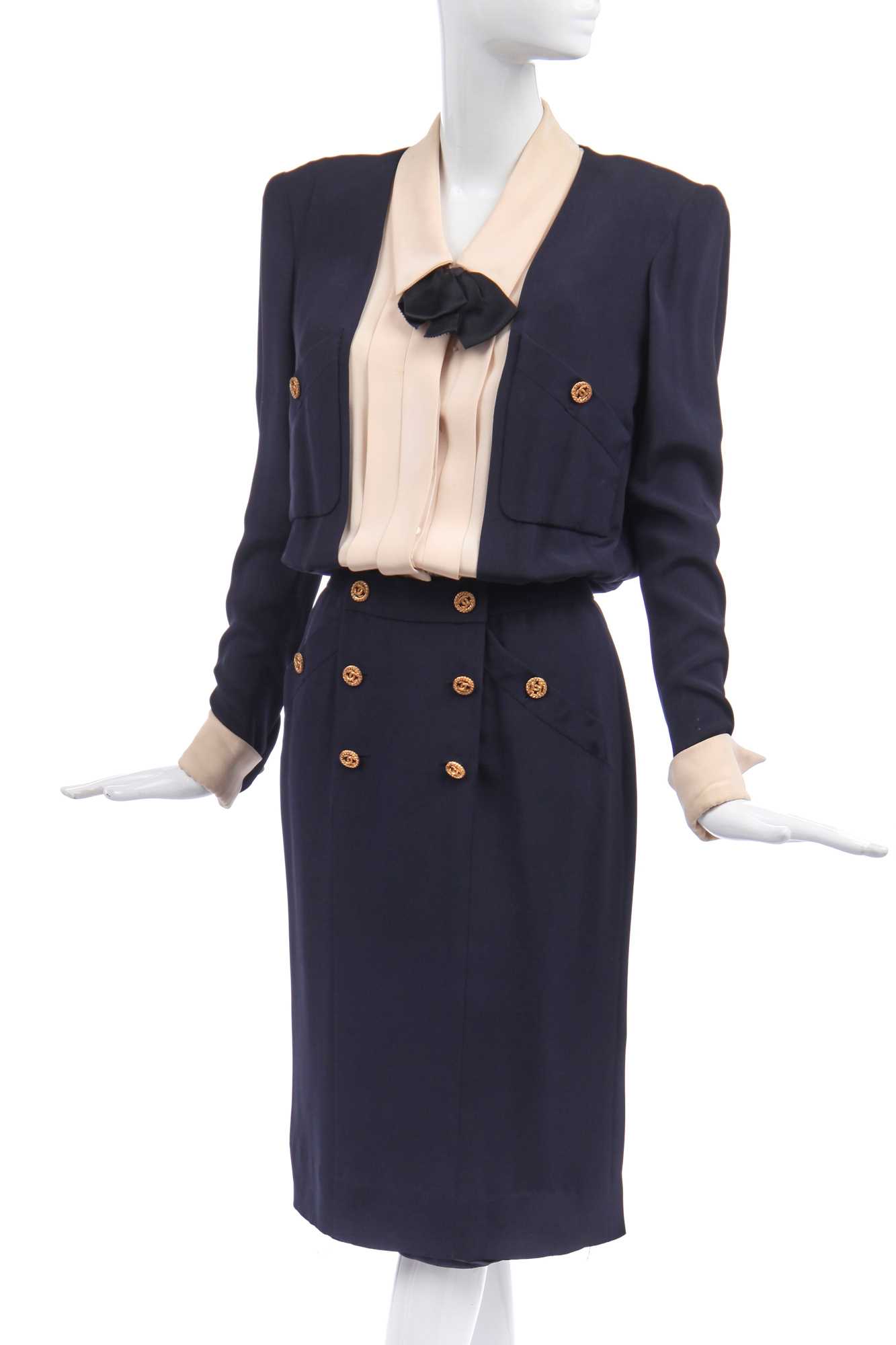 Lot 29 - Jerry Hall's Chanel couture crêpe de chine dress, Spring-Summer 1985