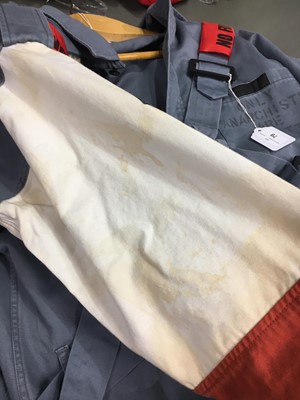 Lot 79 - Jordan's reproduction parachute shirt, modern