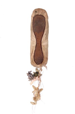 Lot 339 - Anna Pavlova's pointe shoe, circa 1916