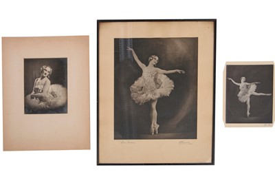 Lot 321 - Three studio photographs of Pavlova, circa 1925