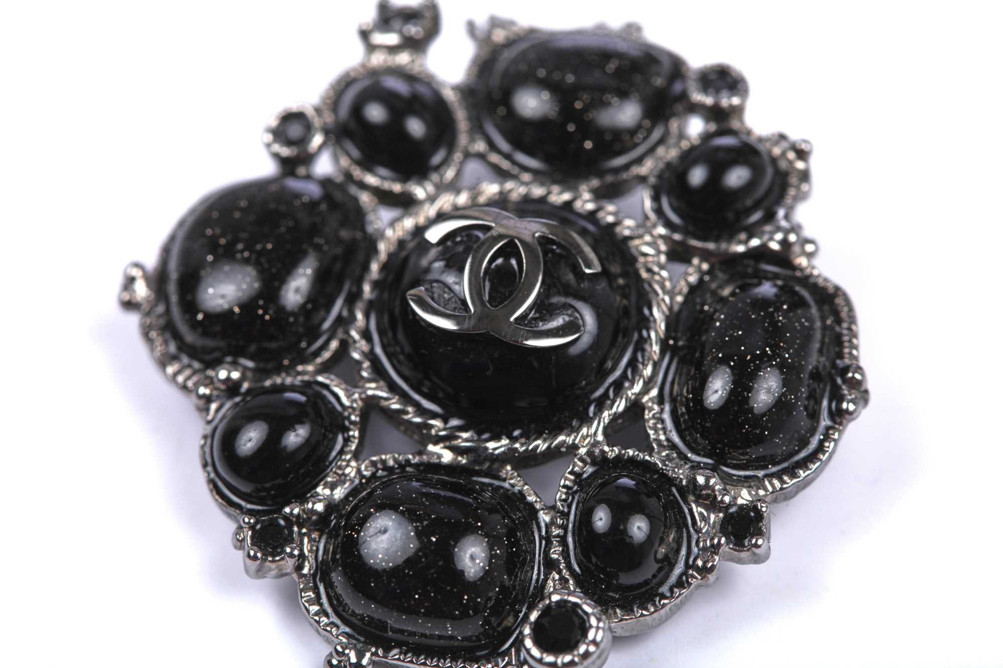 Lot 39 - A Chanel brooch, 2000s