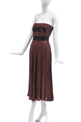 Lot 182 - A Valentino couture cocktail dress, probably 1980s