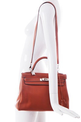 Lot 46 - An Hermès gold Swift leather Retourné Kelly 32, 2005
