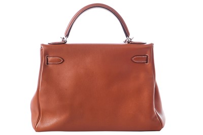 Lot 46 - An Hermès gold Swift leather Retourné Kelly 32, 2005
