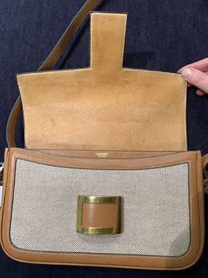 Lot 53 - An Hermès canvas and natural leather shoulder bag, 1960s