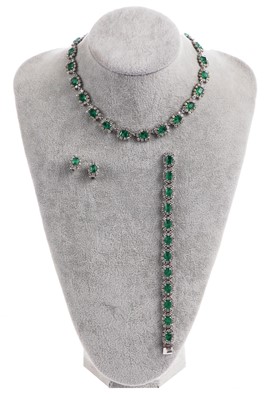 Lot 43 - A Christian Dior parure, 1960s