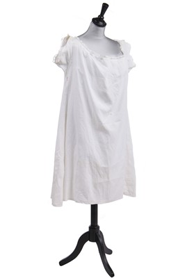 Lot 362 - Queen Victoria's chemise, late 19th century