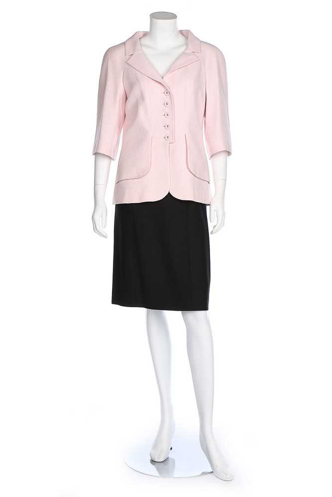 Lot 10 - A Chanel pale pink silk and wool jacket, 2007,...