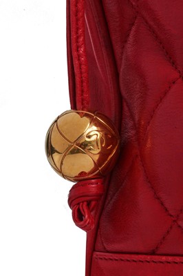 Lot 3 - A Chanel quilted red lambskin leather Chandra bag, 1980s