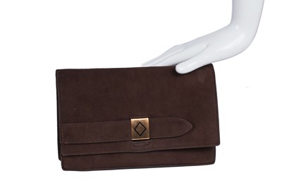Lot 66 - A Cartier brown suede clutch with 9K gold clasp, 1930s