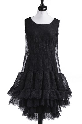 Lot 222 - A Balenciaga couture 'Baby Doll' cocktail dress, Spring-Summer 1965