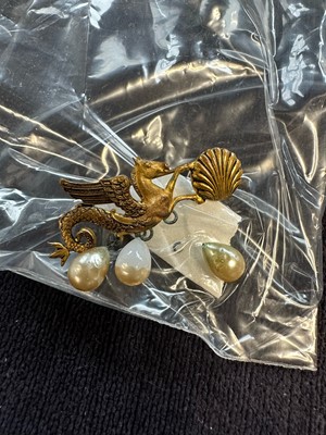 Lot 68 - A rare Christian Dior by Henkel & Grosse gilt metal brooch, Autumn 1955