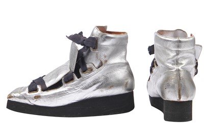 Lot 22 - A Westwood/McLaren complete sports-inspired ensemble, 'Hypnos' Spring-Summer, 1984