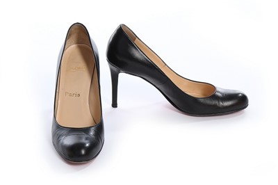 Lot 21 - Designer footwear, modern, comprising...