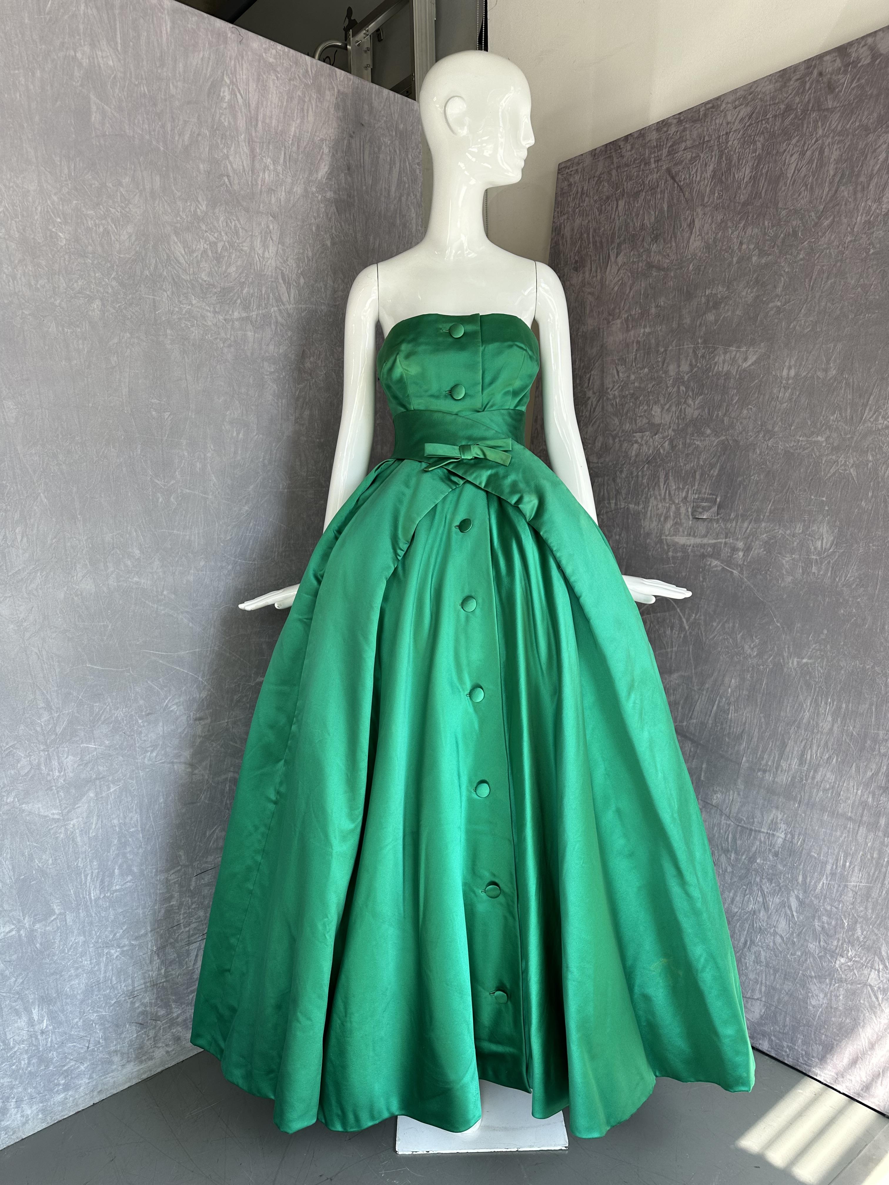 dior 2017 green dress Lot 255 LowStock:44230513033267