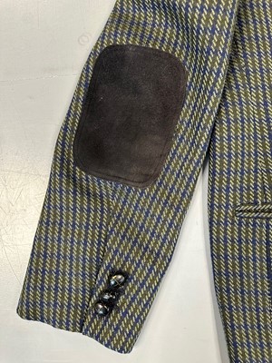 Lot 208 - A Turnbull & Asser single-breasted blazer, identical to one worn by Princess Diana, 1988